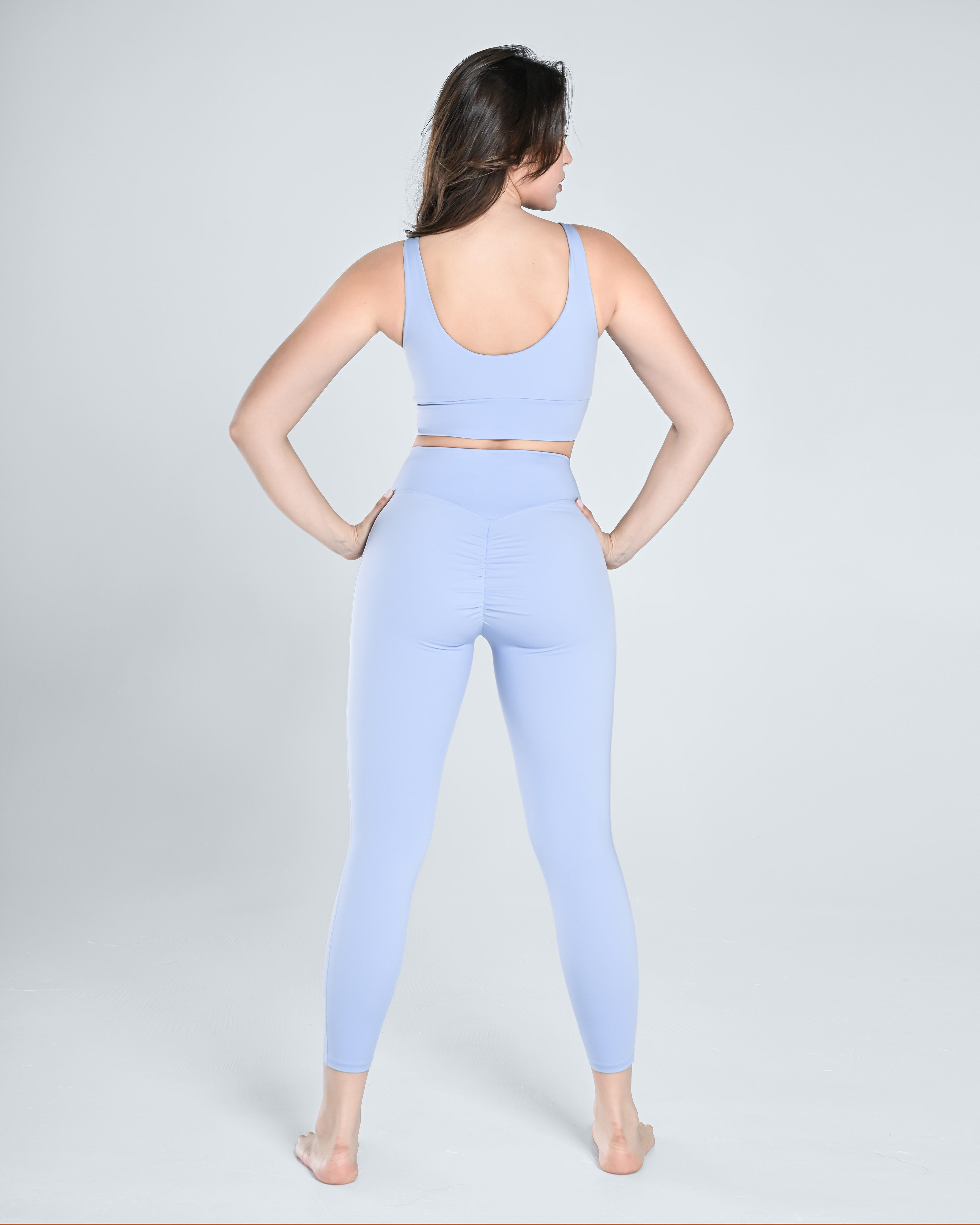 Move Free Bra and 7/8 Length Leggings Set - Cosmolle