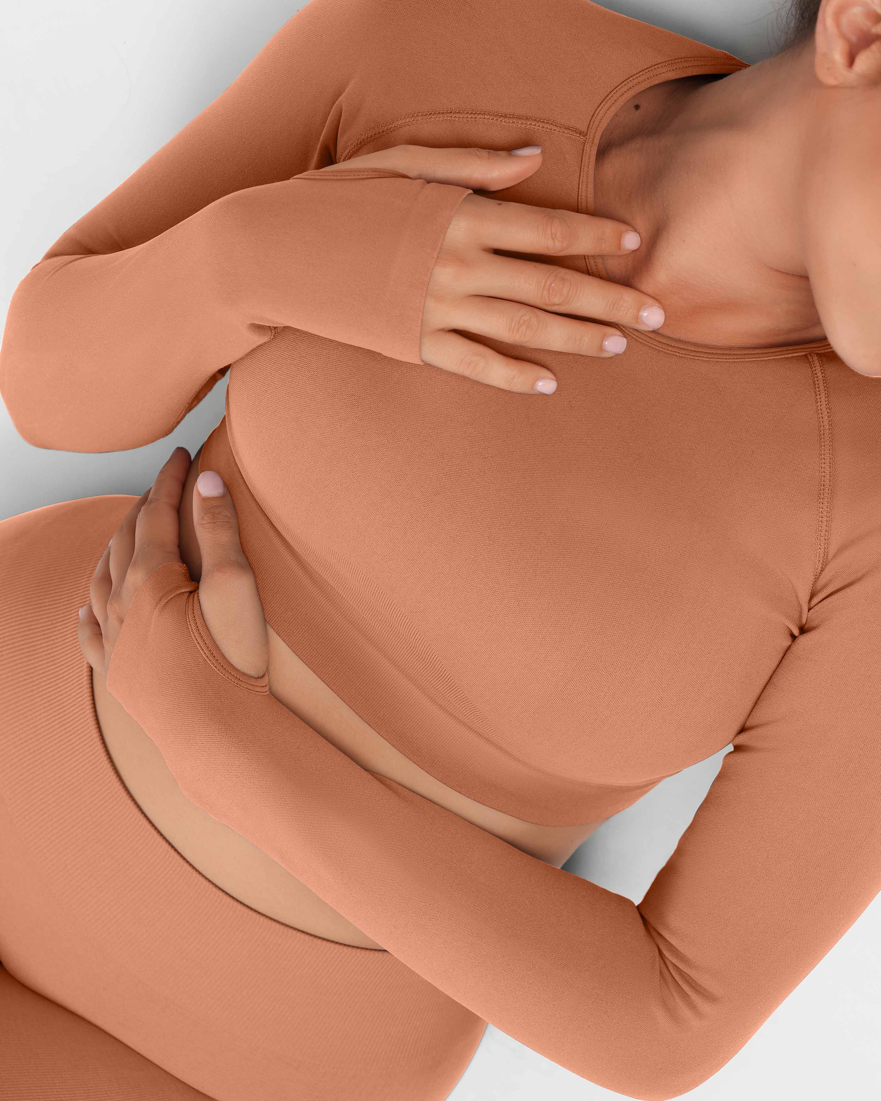 AirWear Long Sleeve & High-Waist Legging Set - Cosmolle