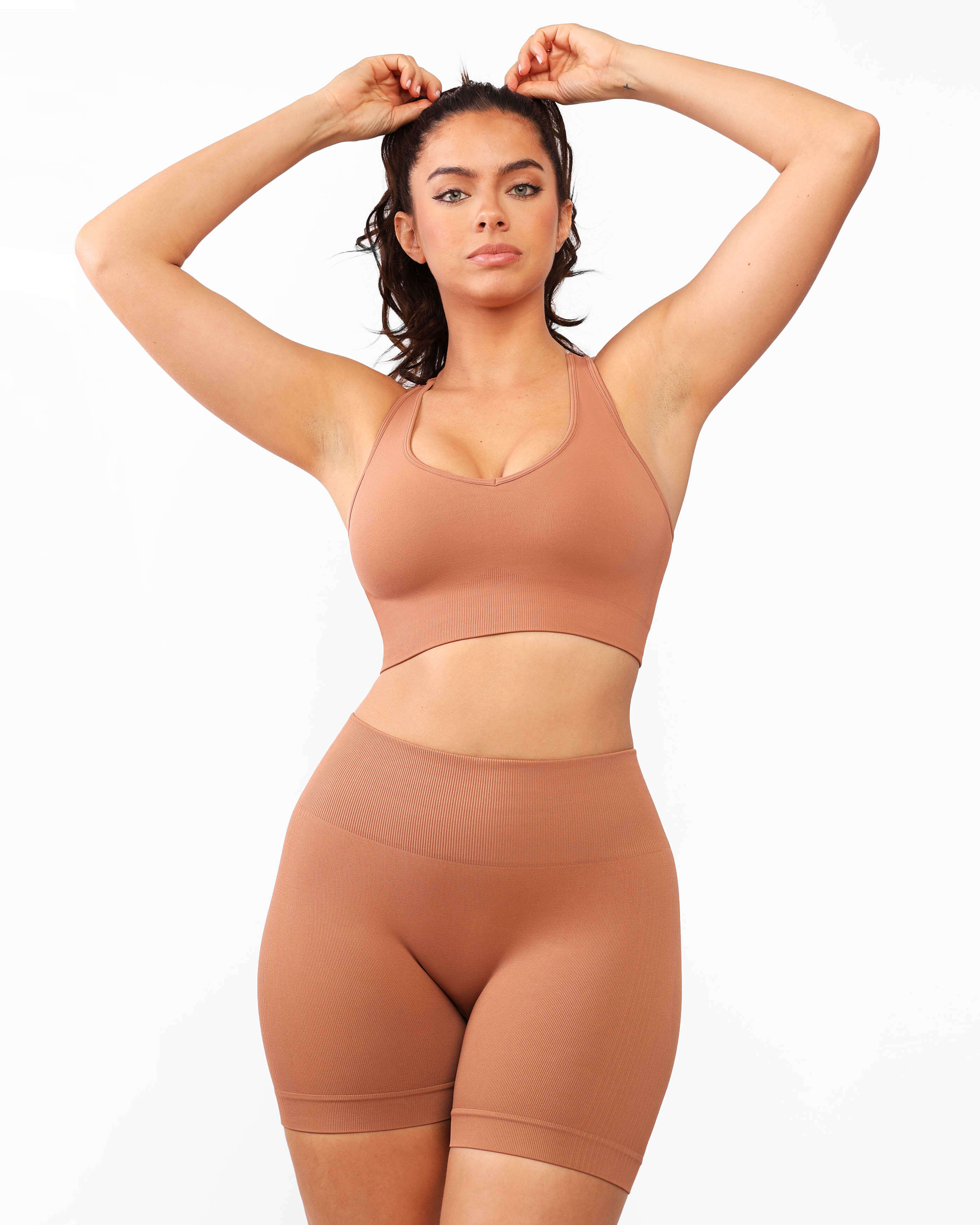 AirWear Sports Bra & Bike Shorts Set - Cosmolle