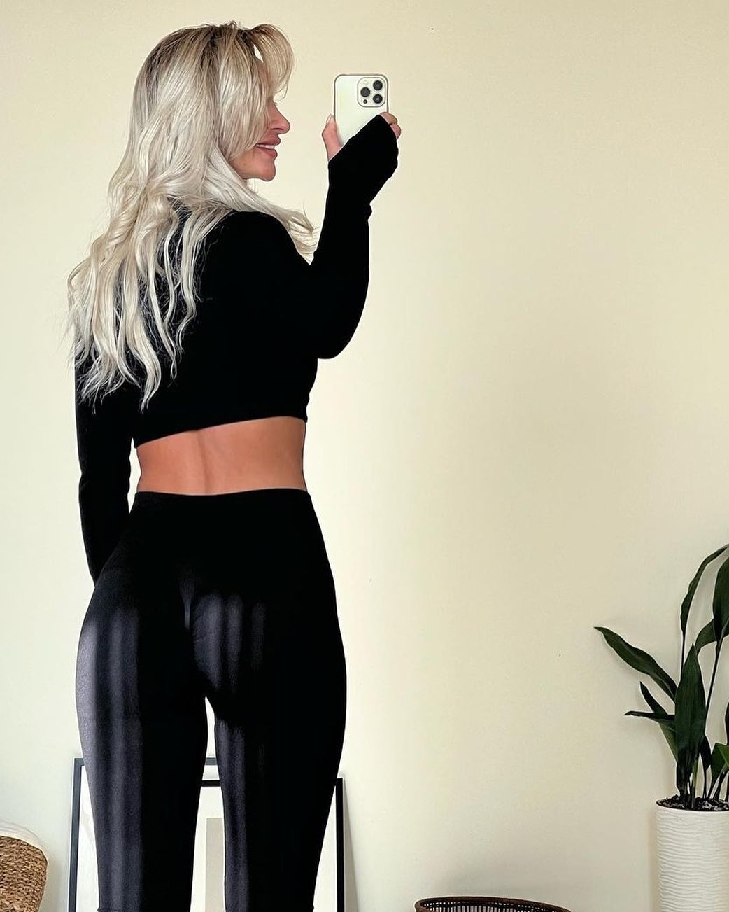 How to Properly Wash and Care for Your Leggings?
