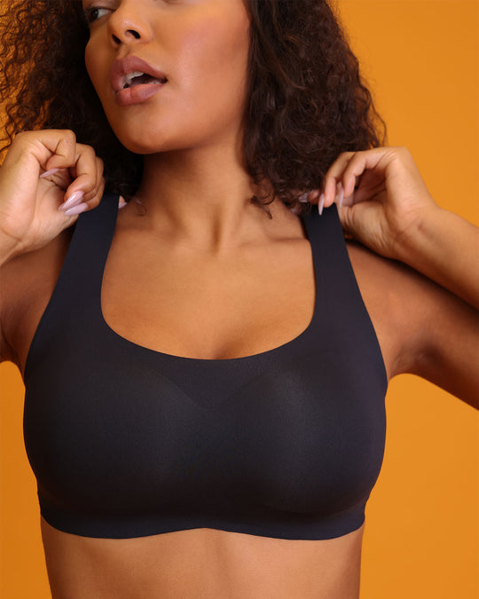 AirWear Scoop Neck Pullover Bra
