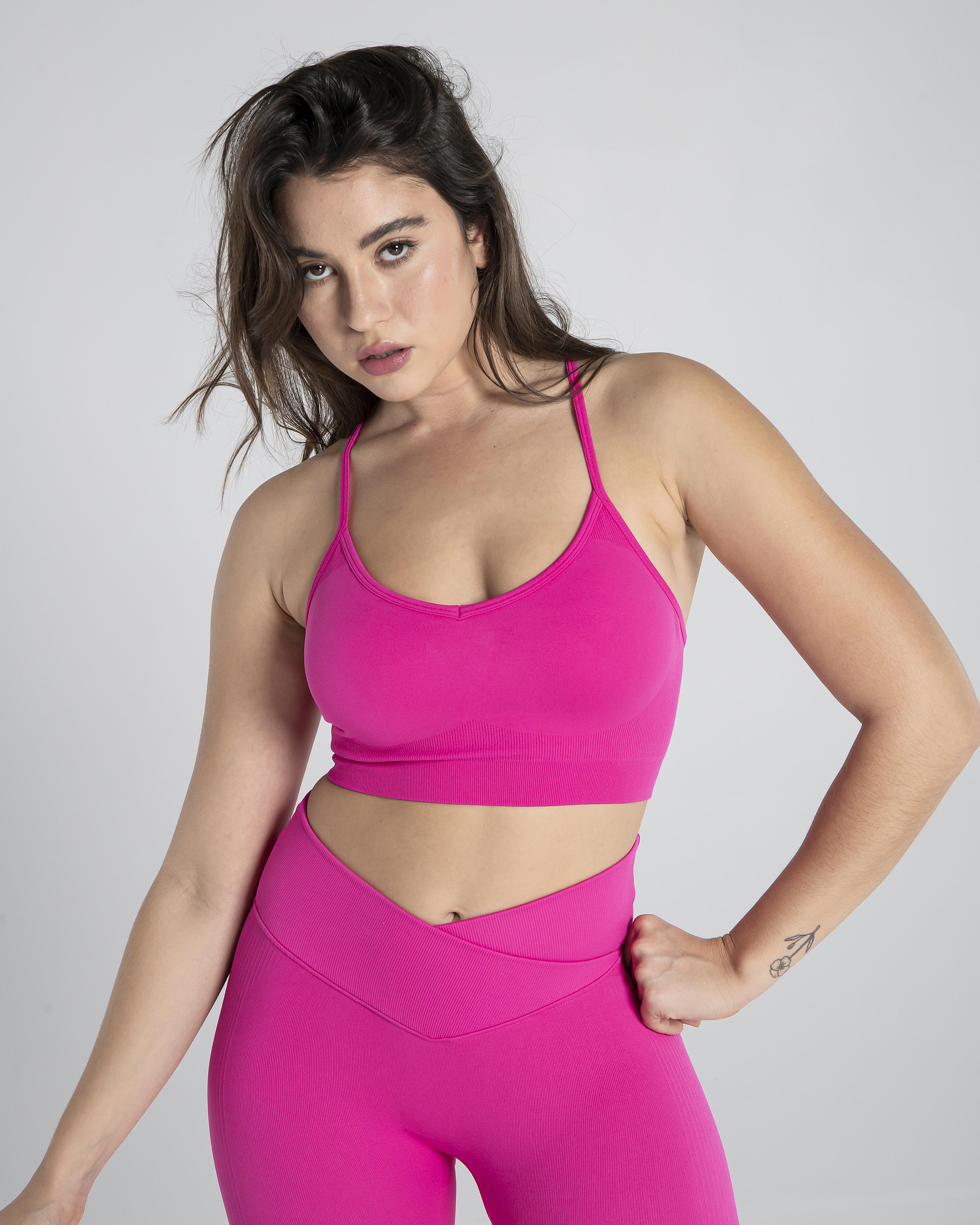 Cosmolle's Most Popular Activewear Are Comfortable for All-Day Wear - A  Chata de Batom